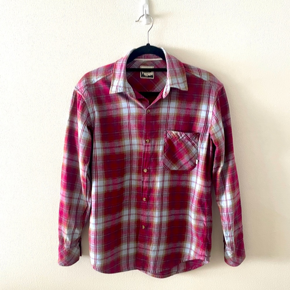 TNA flannel button down boyfriend fit. Size XS. Excellent condition.